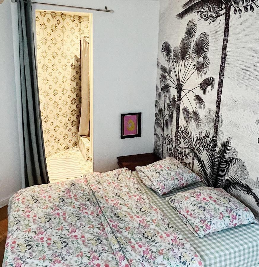 Chambre Confortable Chez Particulier Avec Salle De Bain Privee น็องต์ ภายนอก รูปภาพ